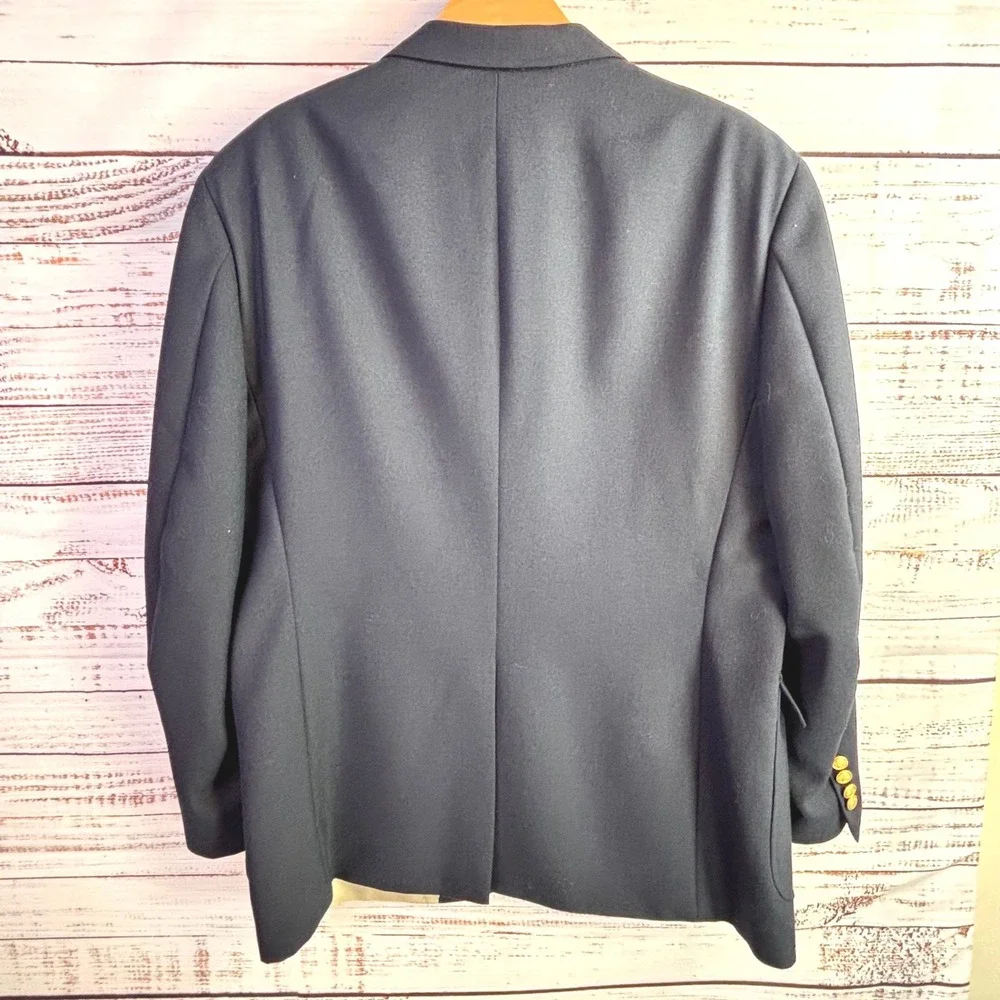 Vintage Navy Blue Blazer 44R Worsted Wool Blend Gold Crest Buttons Preppy Ivy
